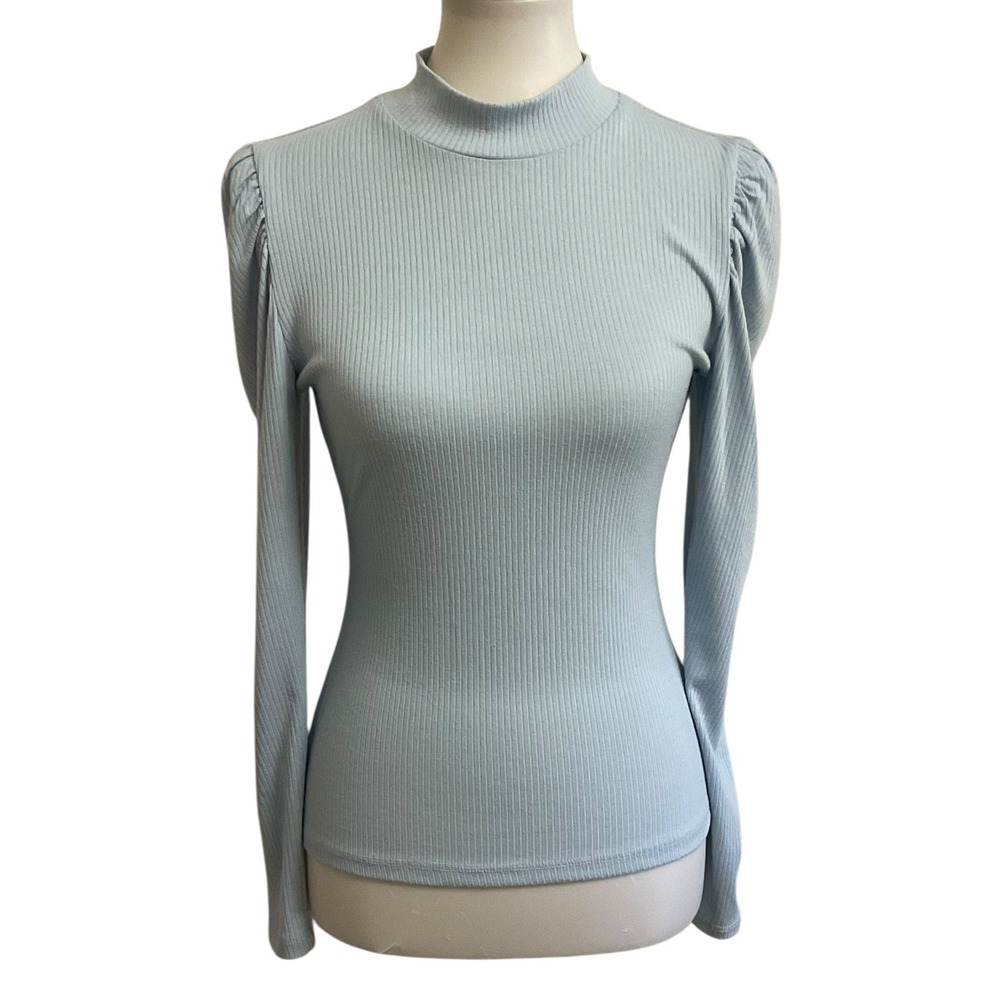 Full Circle Trends Mock Neck Top Womens Medium Light Blue Excellent